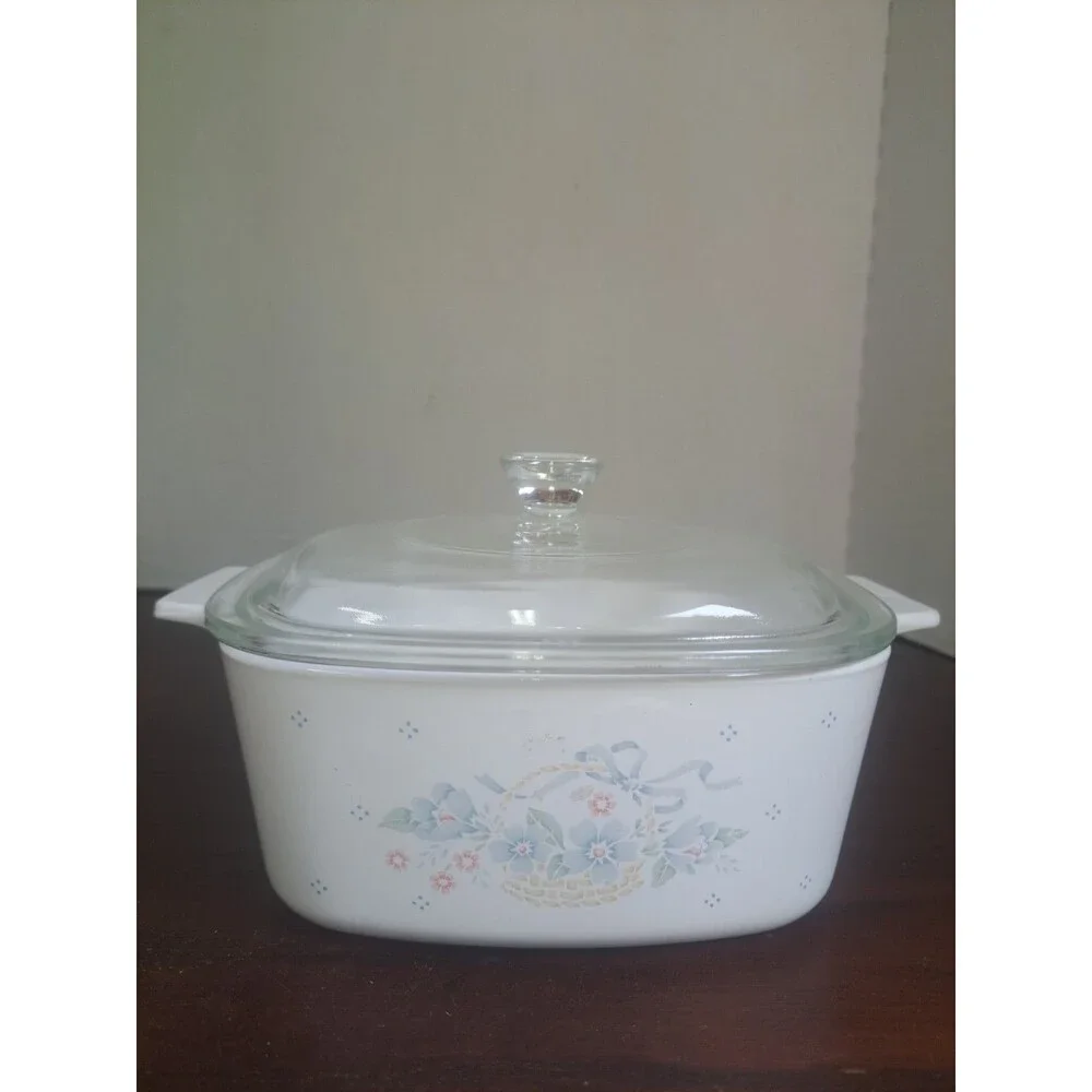 Vintage Corningware Country Cornflower 1.5 Quart Casserole Dish
